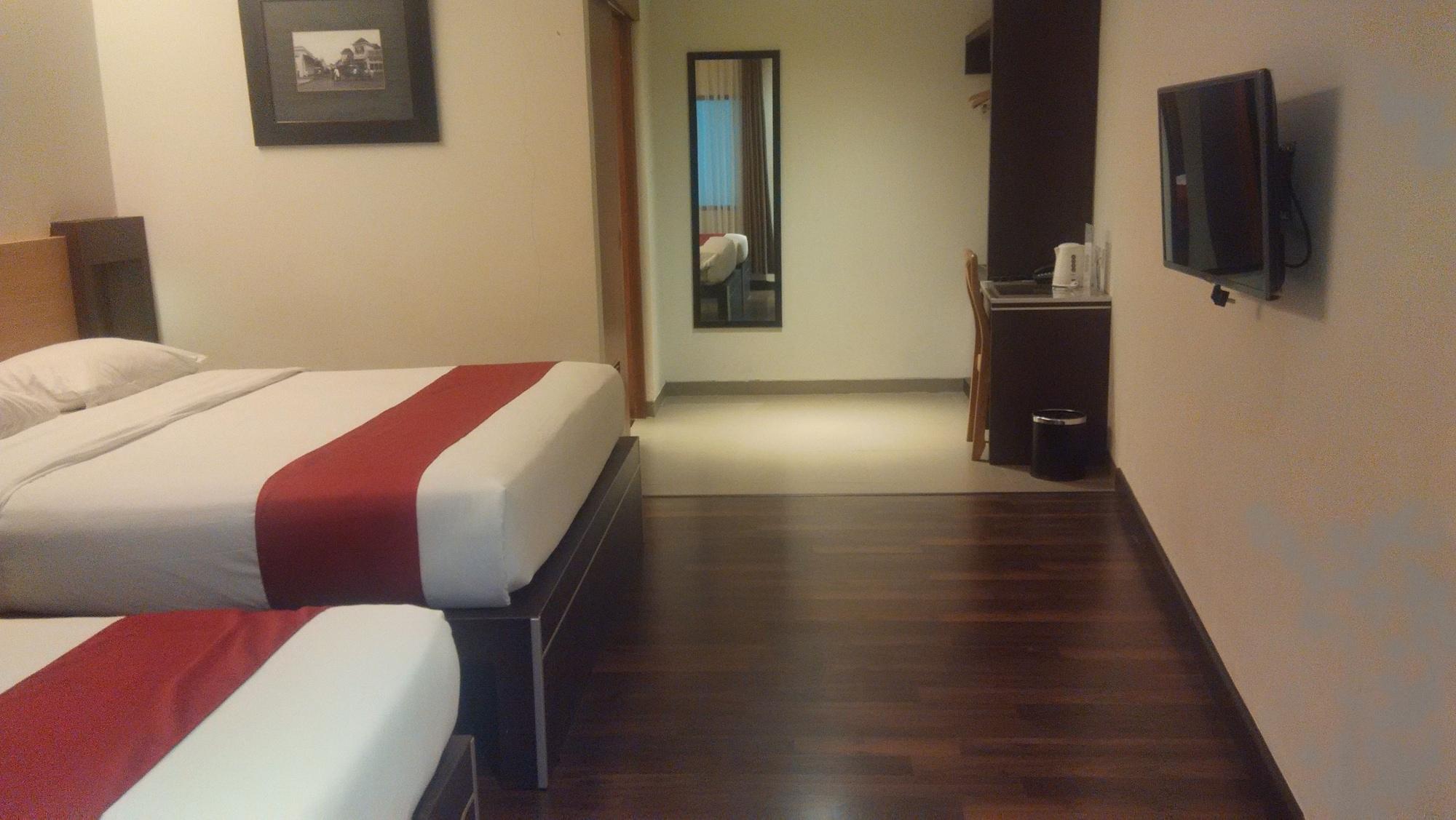 Sukajadi Hotel, Convention And Gallery Bandung Ngoại thất bức ảnh
